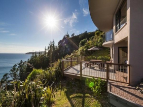 Oceana 21 - Beautiful Holiday Home Tairua